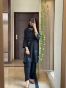 Tulip Embroidered 2PCS