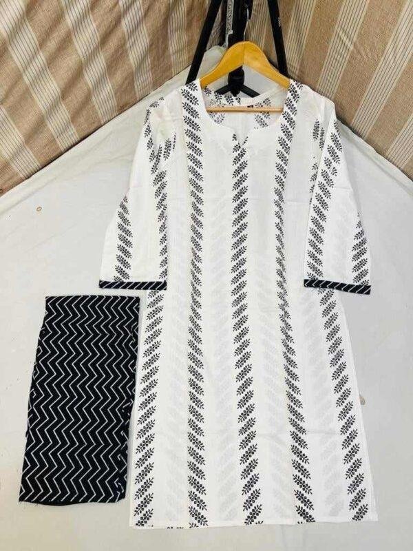 Stripes and Horizons - Image 8