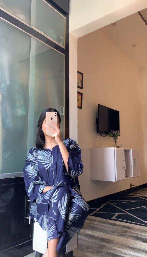 Palm whisper - Image 13