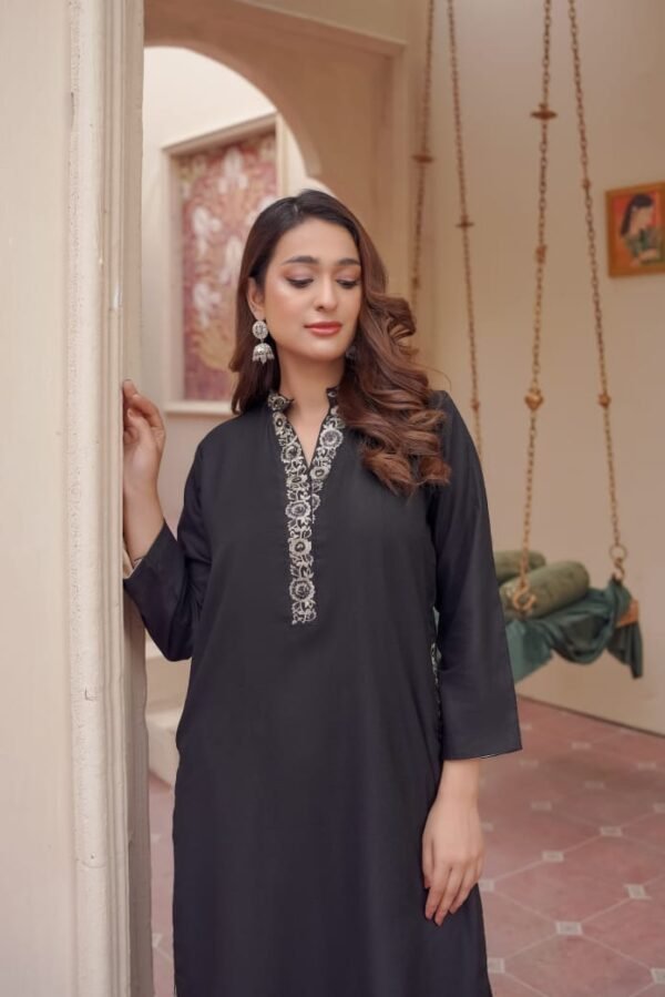 DHANAK ELEGANCE - Image 5